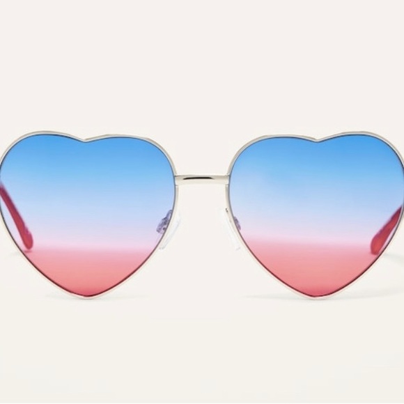 Heart shape graded ombre lens’s sunglasses chic and on trend nwt silvertone - Picture 3 of 3